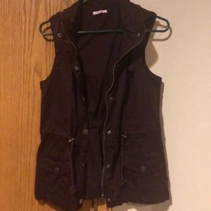 Hooded Utility Vest
